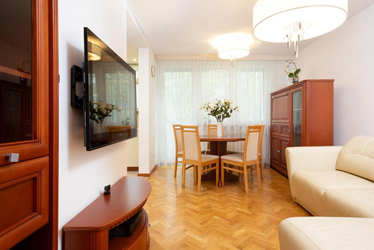 Two-Bedroom Family Apartment Esperanto Next To Klif By Noclegi Renters Varsavia Esterno foto